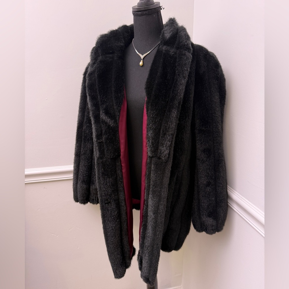 Vintage Mob Wife Black chevron‎ Faux Fur Coat oversized L Made in USA glam